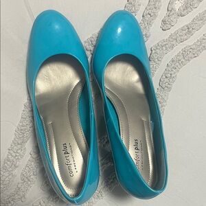 Comfort Plus by Predictions Women's Vibrant turquoise Flats